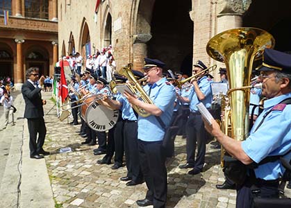 2016, 2 giu. Piazza Cavour