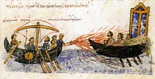 Nave "bizantina" attacca il nemico con il fuoco greco