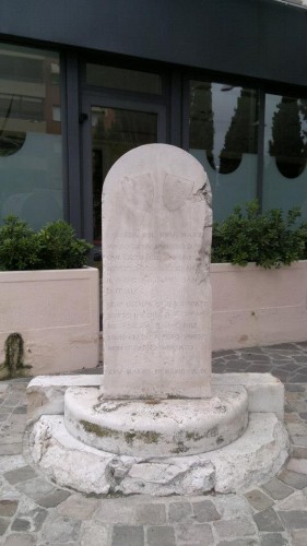 Il Cippo che alle Celle ricorda la battaglia del 25 marzo 183