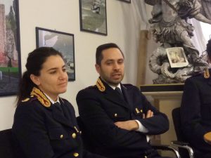 i funzionari di polizia Marta Poeti e Valerio D'Adamo